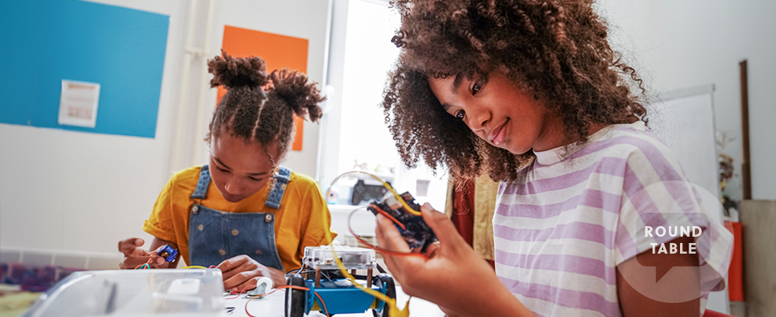 A photo of an afterschool program representing Scaling up STEM, Equitably