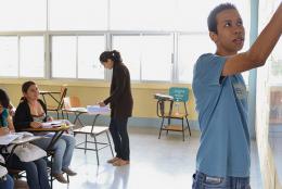 Proyecto METAS participant in a classroom