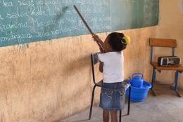 A classroom photo from EDC’s USAID-funded Selective Integrated Reading Activity (SIRA)